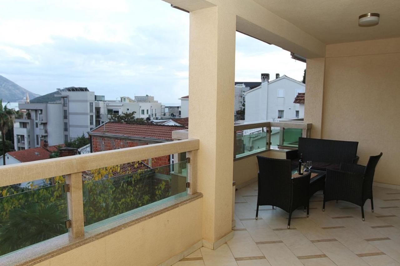 Luxury Apartment Big Blue Budva Exterior photo
